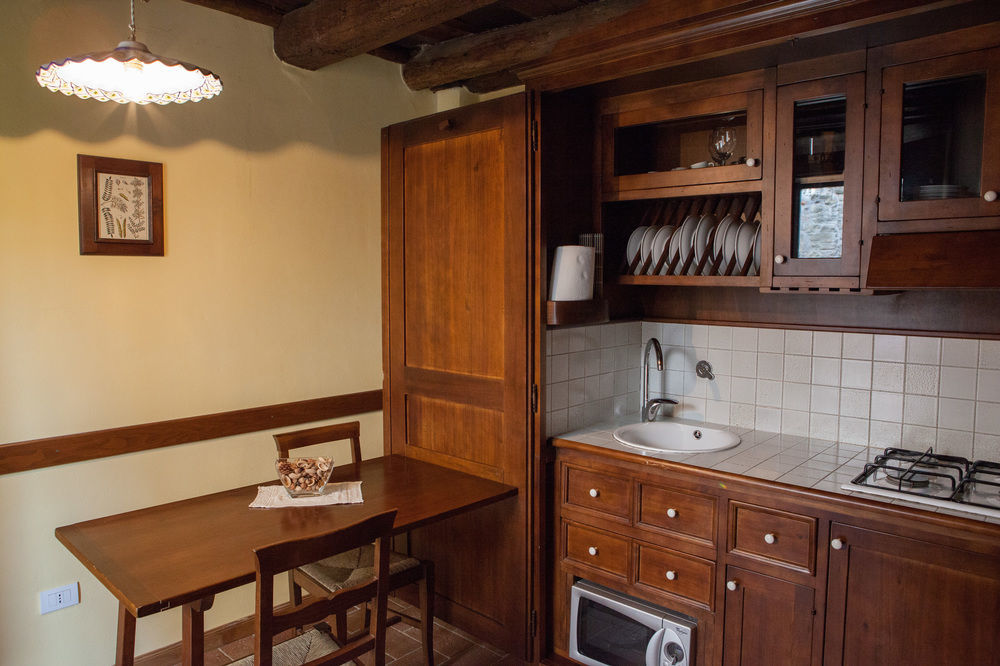 Borgo Dei Corsi Holiday House Reggiolo Eksteriør billede